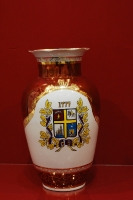 ваза серии с гербом
